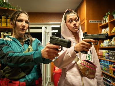 The ninth edition of Serial Killer is about to begin. 