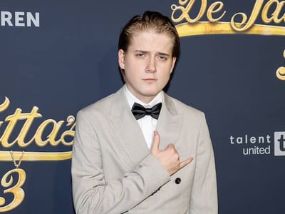 De Tatta's is getting a spin-off about son Daan. 