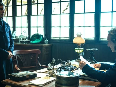 'The Debut' by Jesse Eisenberg and 'Les Misérables' by Fred Cavayé are among the six new titles in the official selection of San Sebastián. 