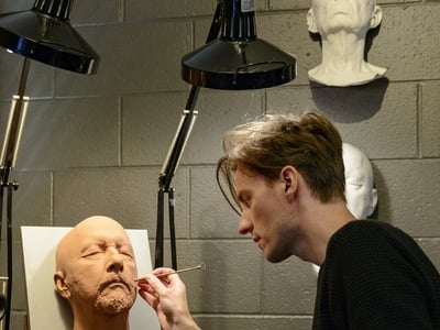 Makeup artist Tuiten wins Emmy with hospital series The Pitt 