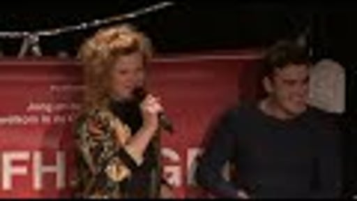 Reineke Jonker presenteert