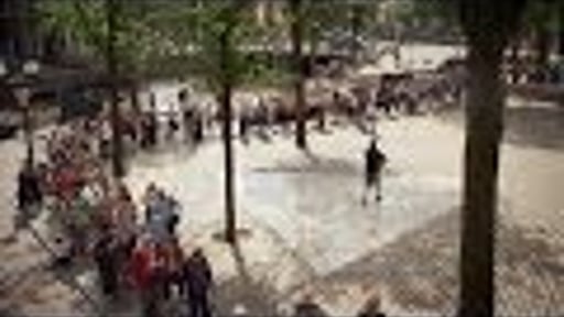 In de Rij voor Anne Frank trailer