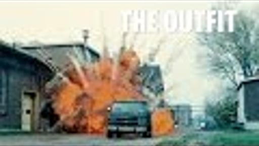 THE OUTFIT: Gangsters, explosies en de nieuwe kleding van de wegenwacht