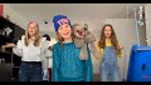 Thuisjuf Corina #vlog 6: TikTokken