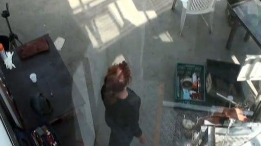 vrouw in glas