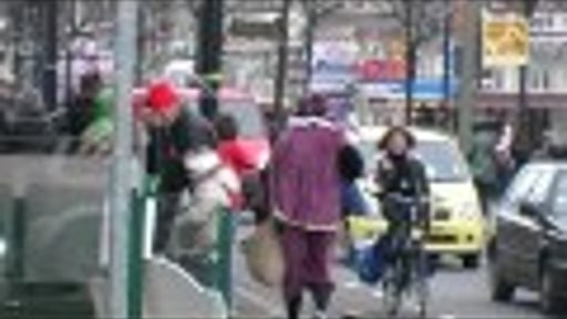 Sinterklaas achter een koe!!!!!