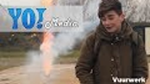 YO! Media | Hoe steek jij je vuurwerk af?