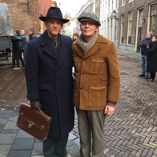 Beginnend acteur Peter Rene samen met de ervaren Barry Atsma