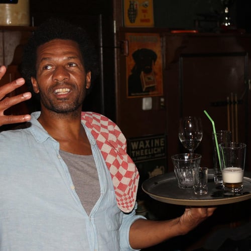 Mike Libanon (Barman)