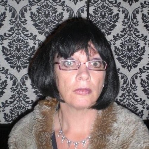 strenge directrice bartha