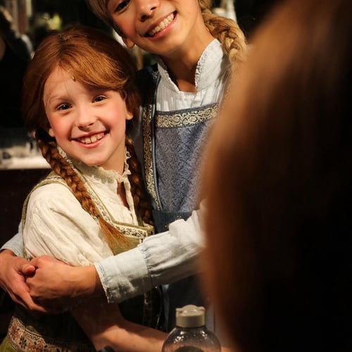Kleine Elsa met Kleine Anna