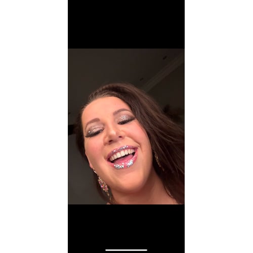 Hi