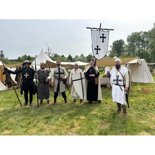 Gechtsmonnik 13e eeuws bij evenement/veldslag