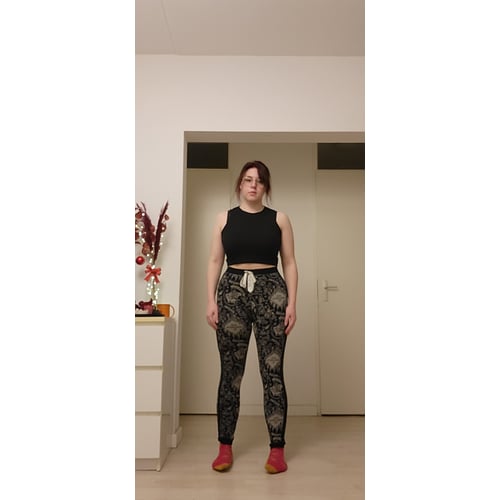Full body photo