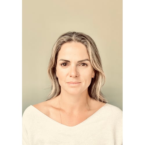 Headshot light colors