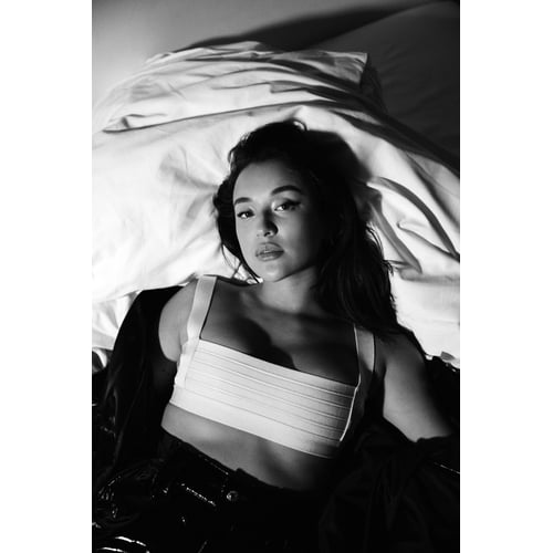 Visuals videoclip Cyra Gwynth - Therapy