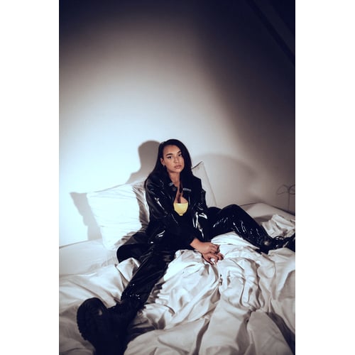 Visuals videoclip Cyra Gwynth - Therapy