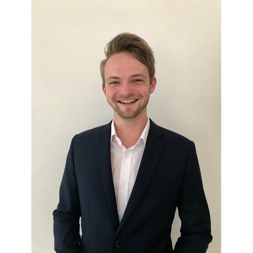 Jonge zakenman / zakelijk