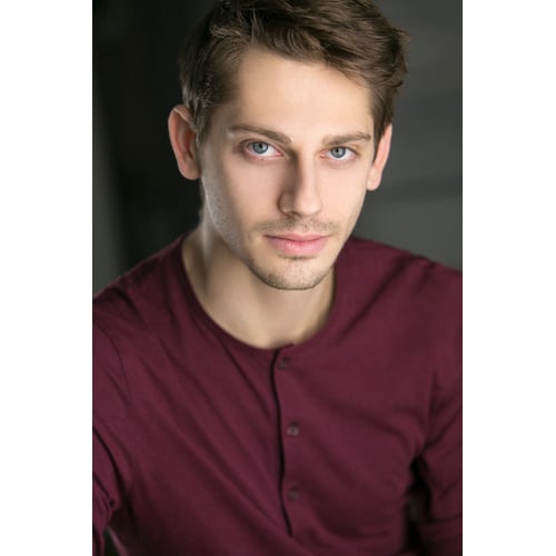 Headshot Will Van Moss