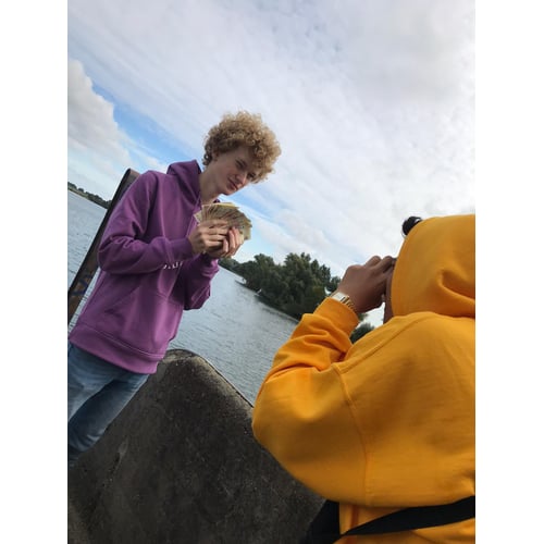 school opdracht: muziek video 