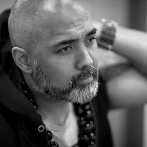 Kevin black & white