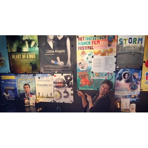 Affiche Popdocu in theater de Lieve Vrouw