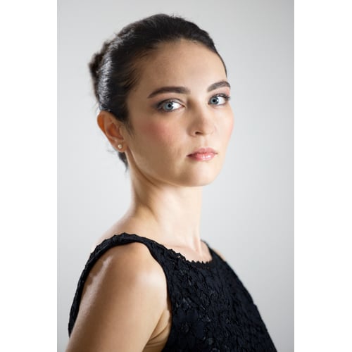 headshot 