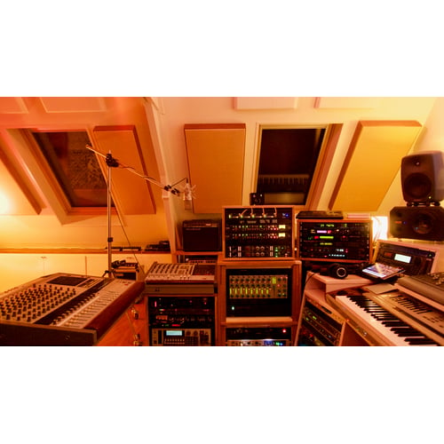 Studio L