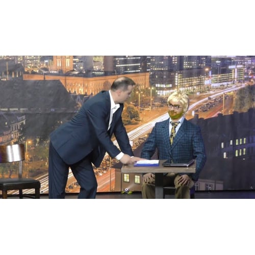 als duitse school directeur (turks comedie programma)