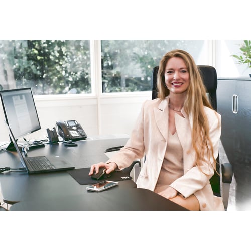 Business Lady
