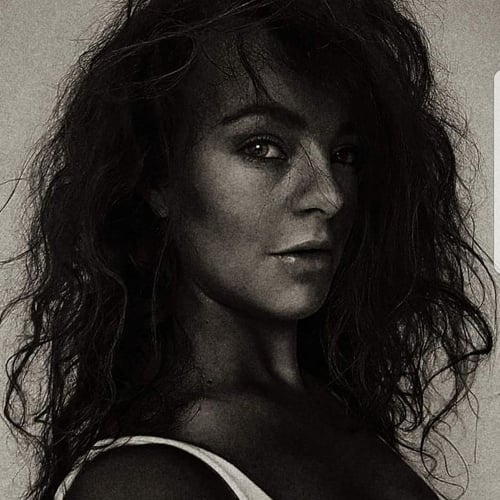 Simone