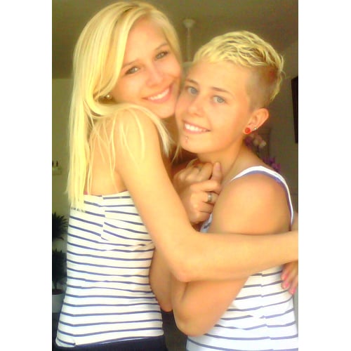 Sharon & felicia Severs