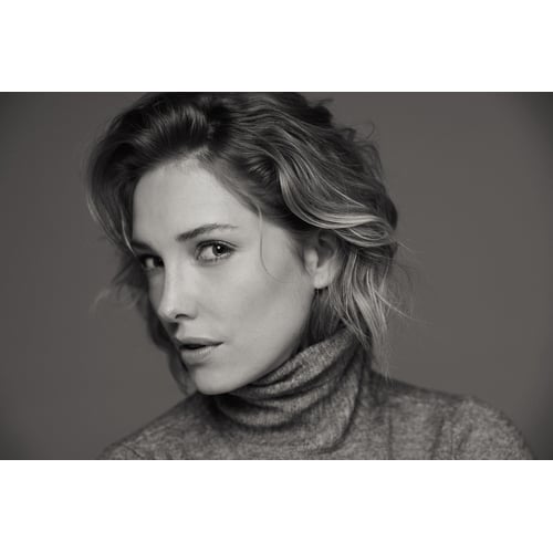 July Janssen - Actress 