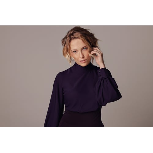 July Janssen - Actress 