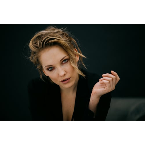July Janssen - Actress 