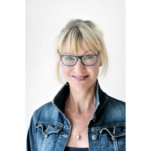 Barbara met bril