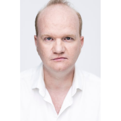 headshot sieber 1