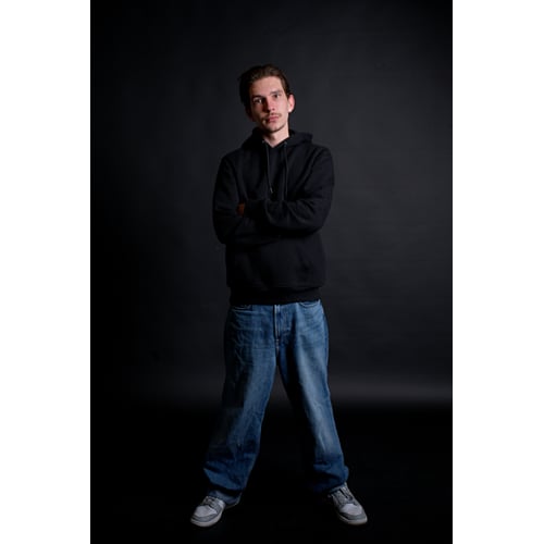Hoodie Studio Full Body