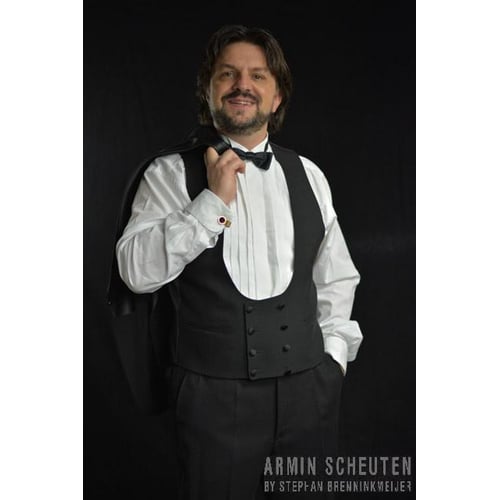 © Armin M Scheuten