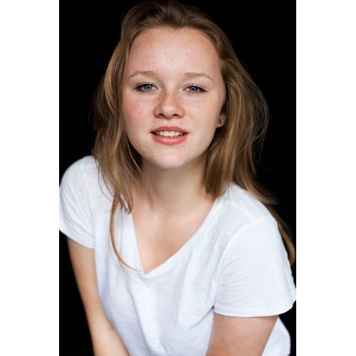 LAURA DE VRIES