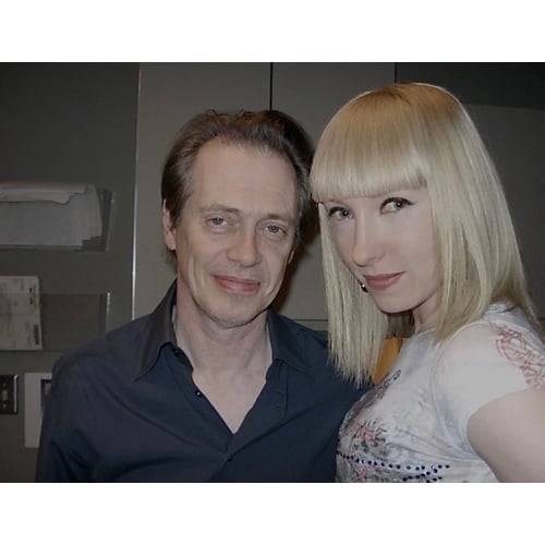 Behind the Scenes; "Nurse Jackie" directed by Steve Buscemi