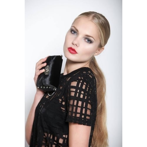 HNTM Model Aniek