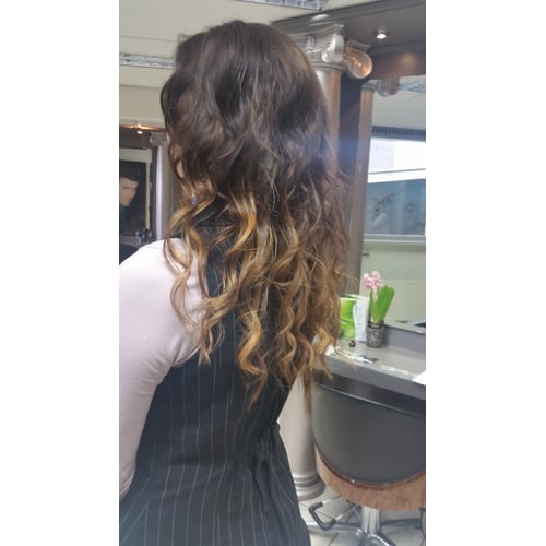 Hairstyling & color By Bianca