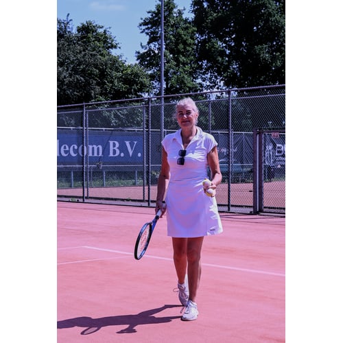 Op de tennisbaan