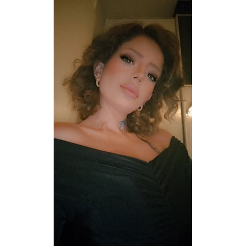 Curly hair