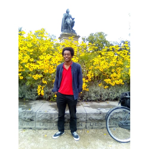 Zoon j