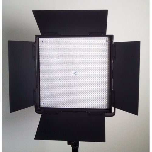 BiColor Compact LED panel 5500 Lux CRI 93 - 95!