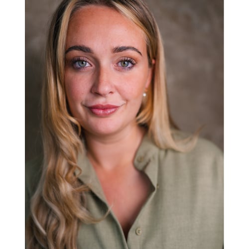 Headshot 1