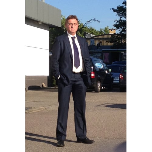 Partijmedewerker in "de Deal"