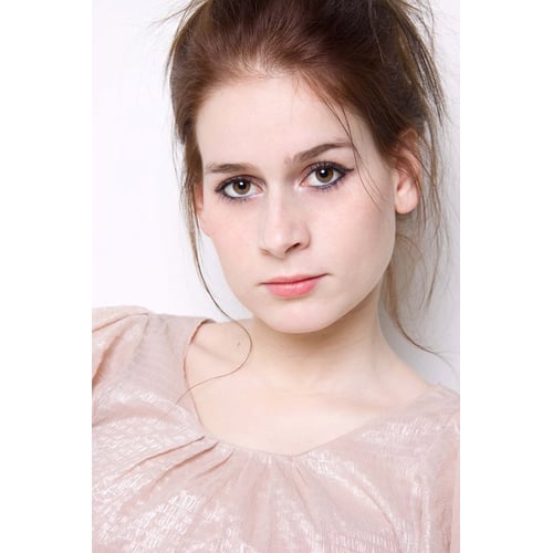 Laura4